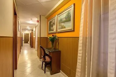 Hotel Tuscolana Rome 3*,