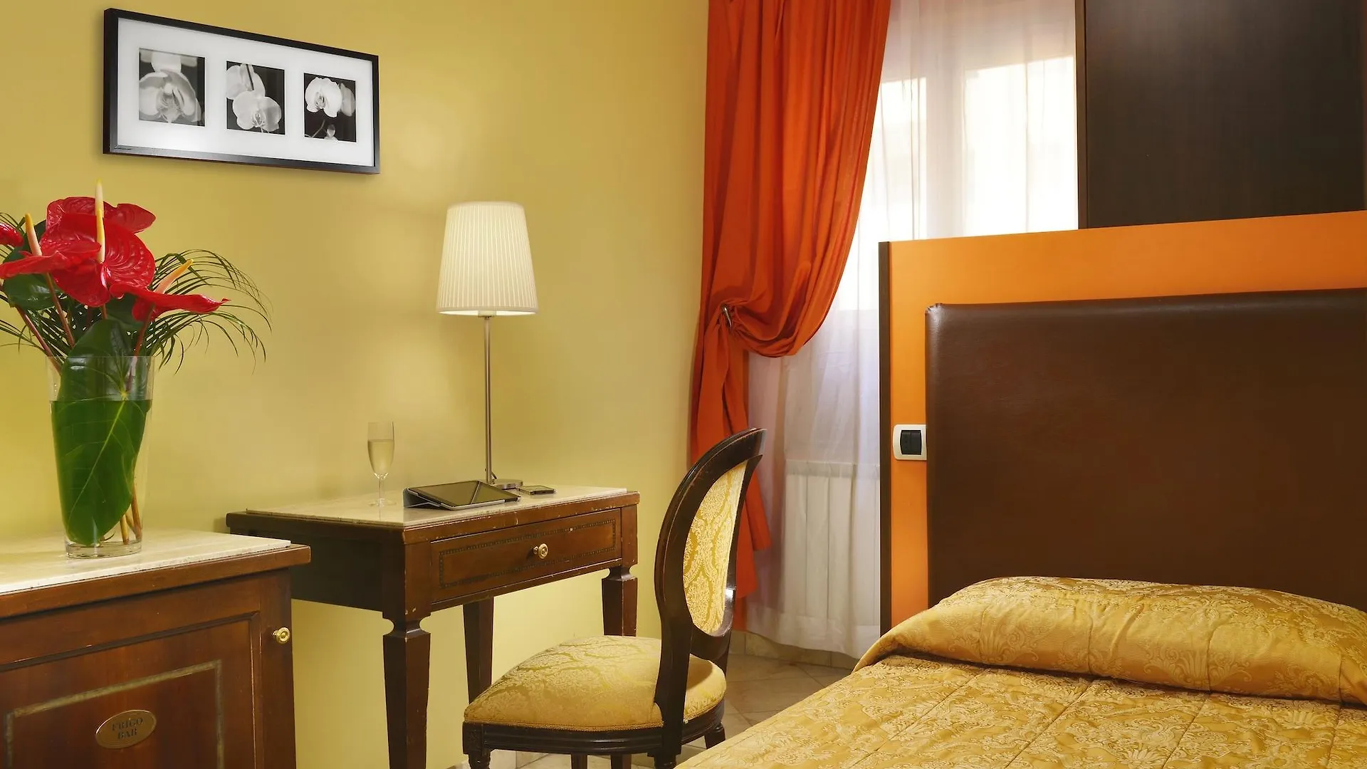 Hotel Tuscolana Rom 3*,  Italien
