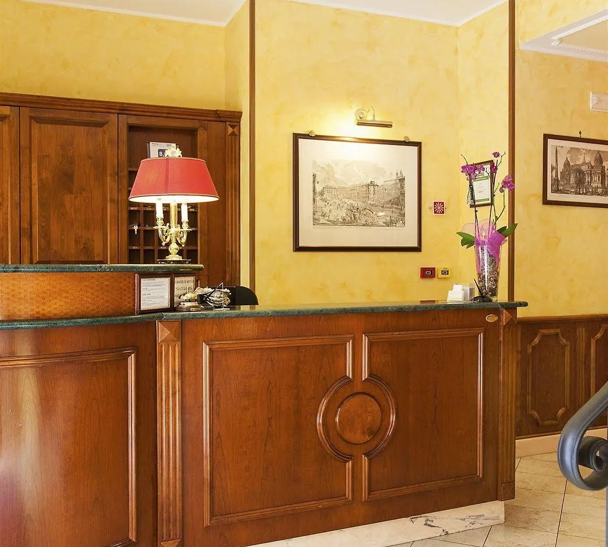 Hotel Tuscolana Roma